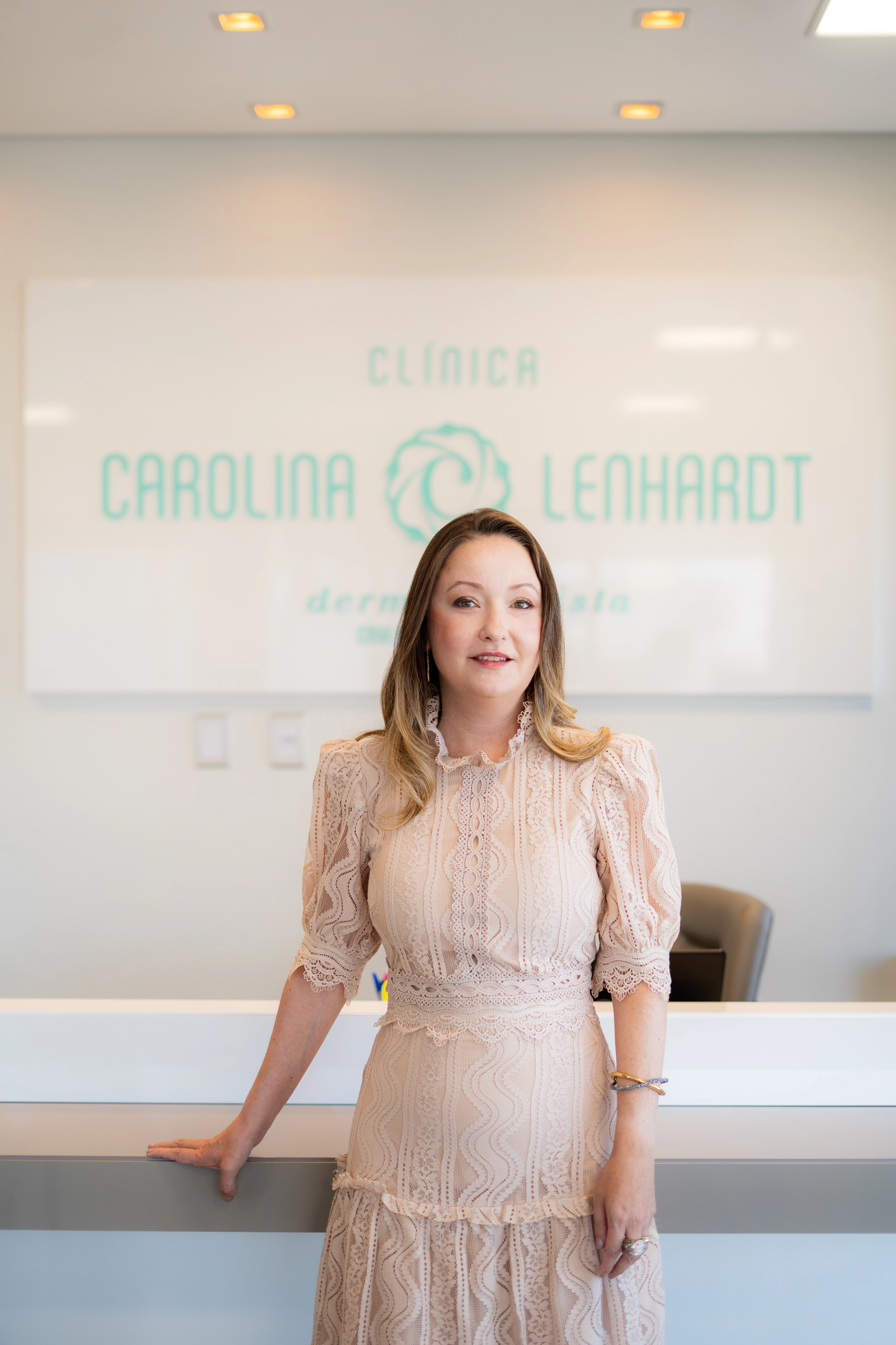 Dra. Carolina Lenhardt